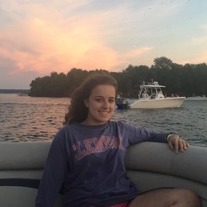 Meet your Posher, Anna Rush